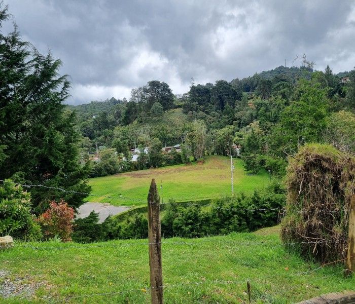 Lote en venta Antioquia Medellín Medellín 0 m2 Habitaciones 0 Baños 0 Garajes 0 Precio $1365000000