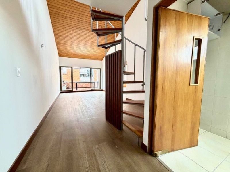 Apartamento en arriendo Cundinamarca Bogotá Santa Barbara Central 78 m2 Habitaciones 2 Baños 1 Garajes 1 Precio $3800000