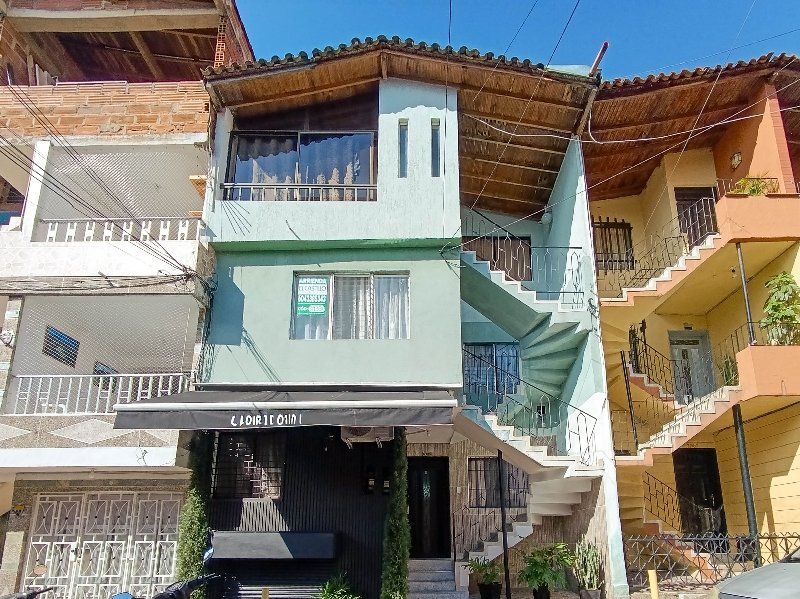 Casa en arriendo Antioquia Medellín San Bernardo 79 m2 Habitaciones 2 Baños 2 Garajes 0 Precio $2400000