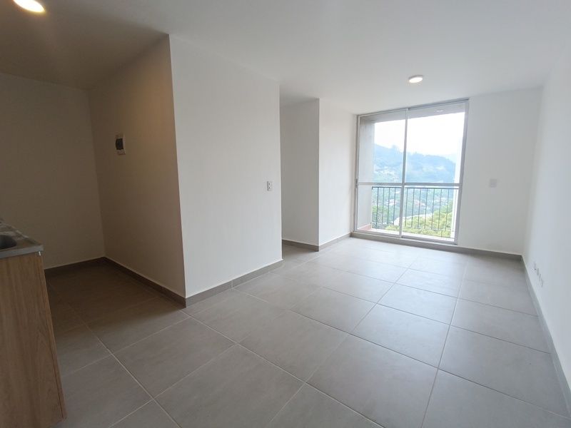 Apartamento en arriendo Antioquia La Estrella Ancón San Martín 50 m2 Habitaciones 3 Baños 2 Garajes 1 Precio $1800000
