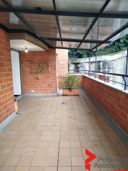 Apartamento en arriendo Antioquia Medellín Asomadera No2 72 m2 Habitaciones 3 Baños 3 Garajes 1 Precio $3200000