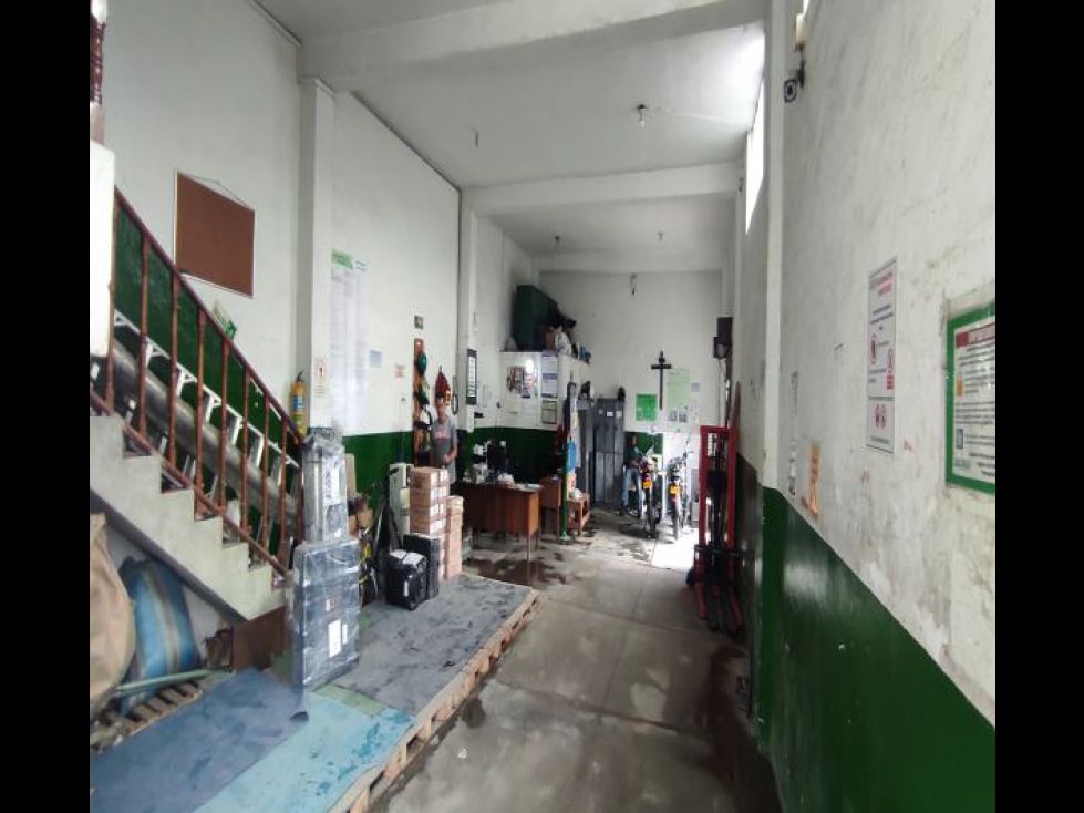 Bodega en venta Antioquia Itagüí Itagüí 158 m2 Habitaciones 0 Baños 3 Garajes 1 Precio $950000000
