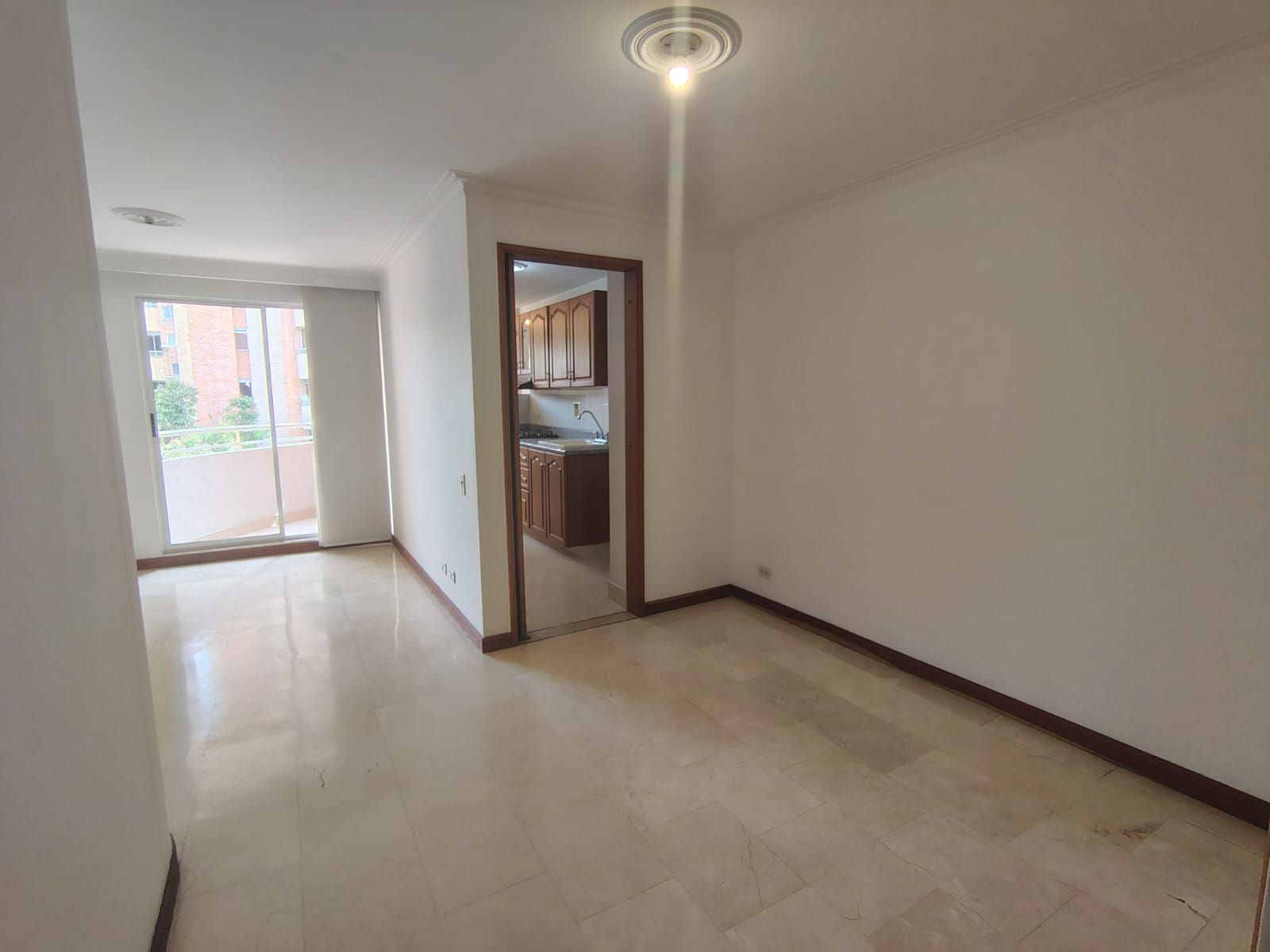 Apartamento en arriendo Antioquia Medellín Lorena 65 m2 Habitaciones 3 Baños 2 Garajes 1 Precio $3950000