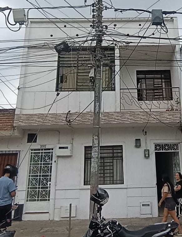 Casa en venta Valle Del Cauca Cali Atanasio Girardot 402 m2 Habitaciones 13 Baños 8 Garajes 0 Precio $480000000