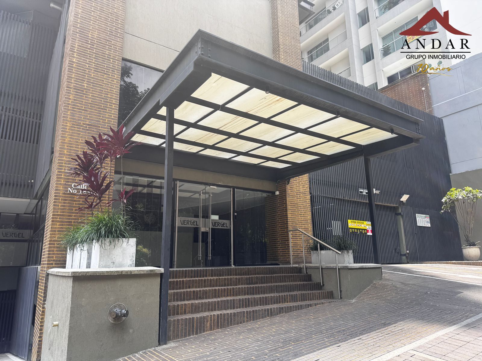 Apartamento en arriendo Tolima Ibagué Cerro Azul Del Vergel 71 m2 Habitaciones 2 Baños 3 Garajes 1 Precio $2900000