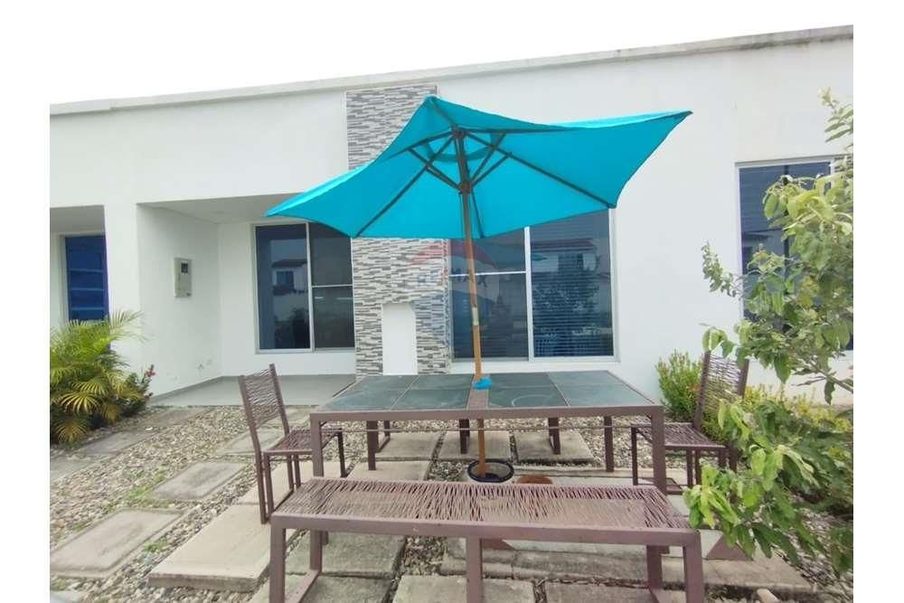 Casa en venta Tolima Flandes Cr Altagracia Et I 98 m2 Habitaciones 3 Baños 1 Garajes 2 Precio $258000000