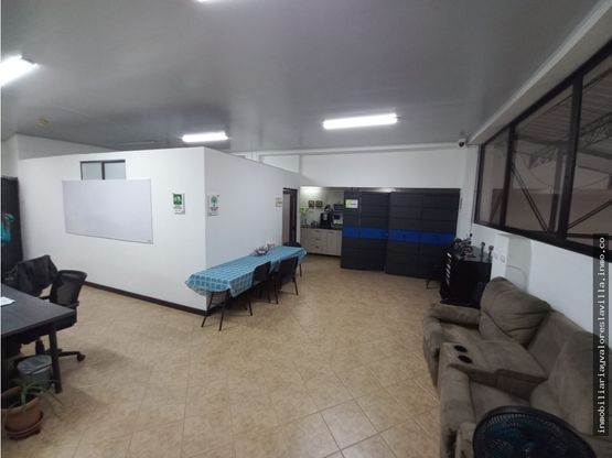 Bodega en venta Antioquia Medellín Naranjal 1100 m2 Habitaciones 0 Baños 3 Garajes 0 Precio $5500000000