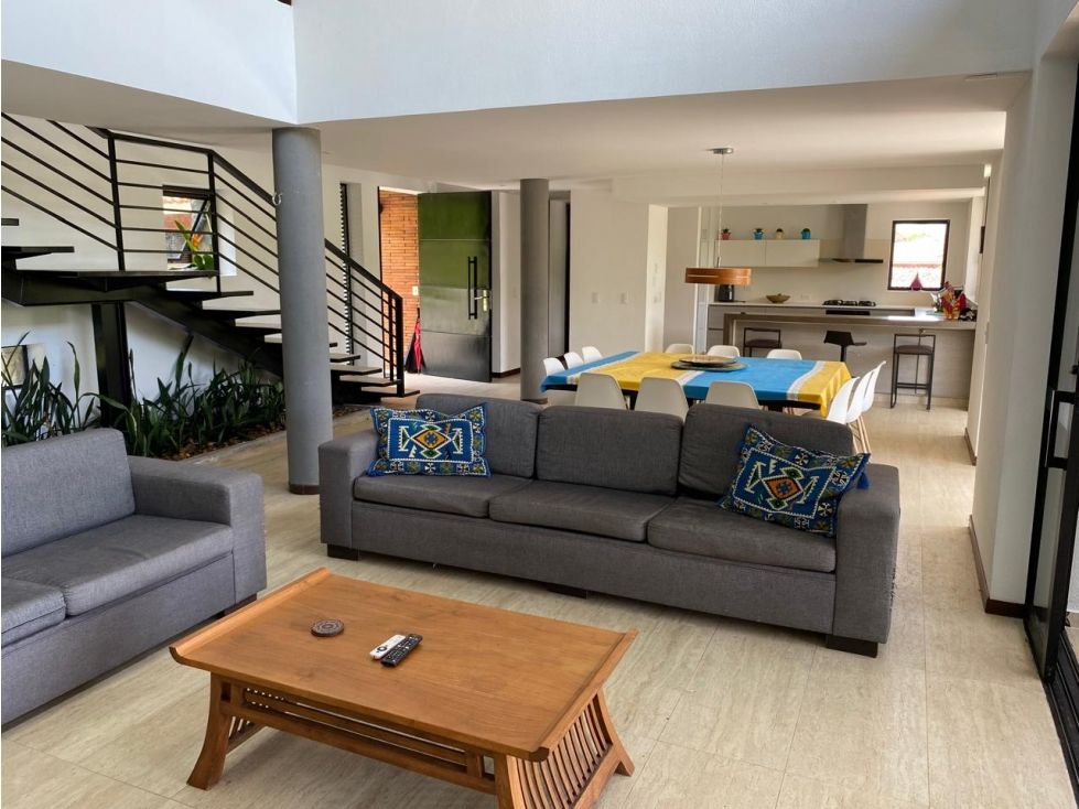 Casa Campestre en venta Caldas Manizales Manizales 340 m2 Habitaciones 5 Baños 5 Garajes 2 Precio $1800000000