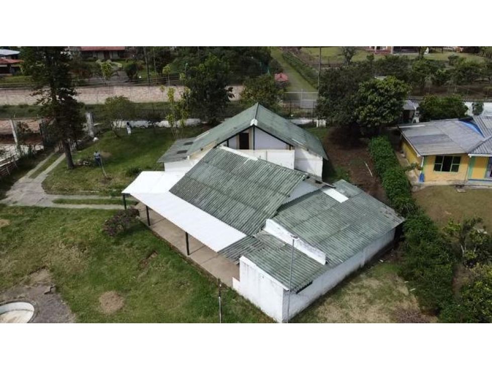 Apartaestudio en venta Valle Del Cauca Cali Urbanización Ciudad Jardín 160 m2 Habitaciones 3 Baños 1 Garajes 0 Precio $360000000