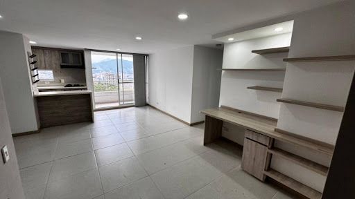 Apartamento en arriendo Antioquia Envigado Las Antillas 83 m2 Habitaciones 3 Baños 2 Garajes 1 Precio $3500000