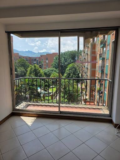 Apartamento en arriendo Antioquia Medellín Urbanizacion Vegas Del Poblado 91 m2 Habitaciones 3 Baños 3 Garajes 1 Precio $3500000