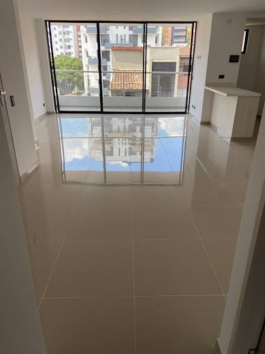 Apartamento en arriendo Antioquia Medellín La Castellana 115 m2 Habitaciones 3 Baños 3 Garajes 1 Precio $4500000