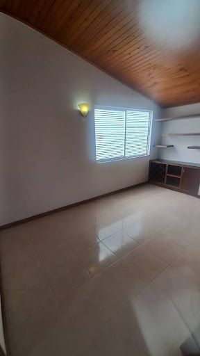 Casa en arriendo Antioquia Rionegro El Porvenir 100 m2 Habitaciones 3 Baños 2 Garajes 2 Precio $3400000