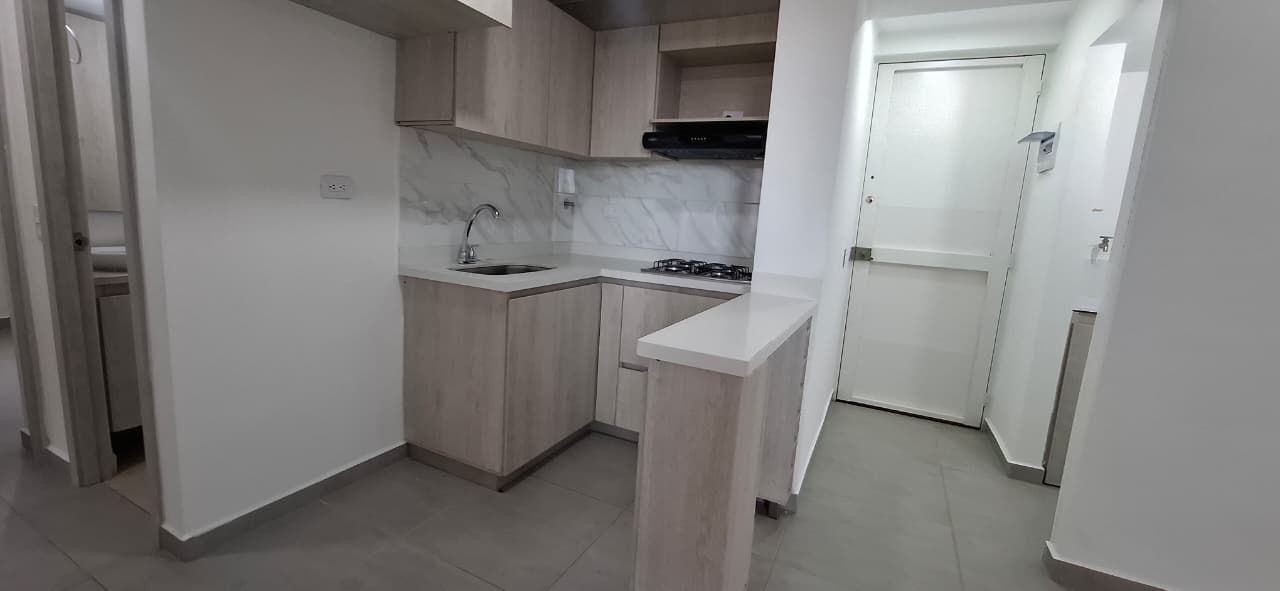 Apartamento en arriendo Antioquia Medellín Pajarito 43 m2 Habitaciones 3 Baños 1 Garajes 0 Precio $1700000