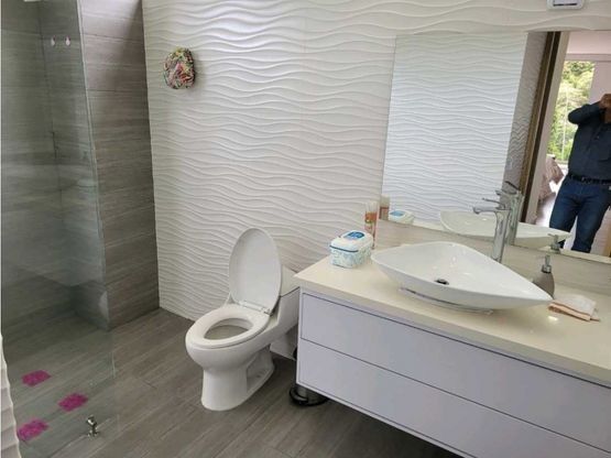 Casa en venta Antioquia Envigado Envigado 450 m2 Habitaciones 4 Baños 4 Garajes 3 Precio $3050000000