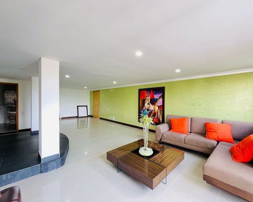 Apartamento en venta Antioquia Medellín El Diamante No 2 314 m2 Habitaciones 5 Baños 5 Garajes 2 Precio $2210000000