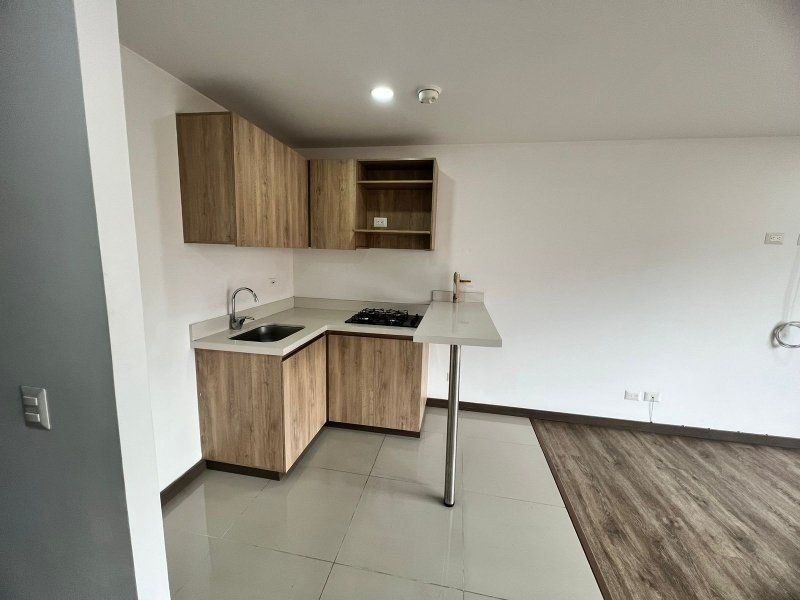 Apartaestudio en arriendo Antioquia Sabaneta Santa Ana 38 m2 Habitaciones 1 Baños 1 Garajes 0 Precio $1700000