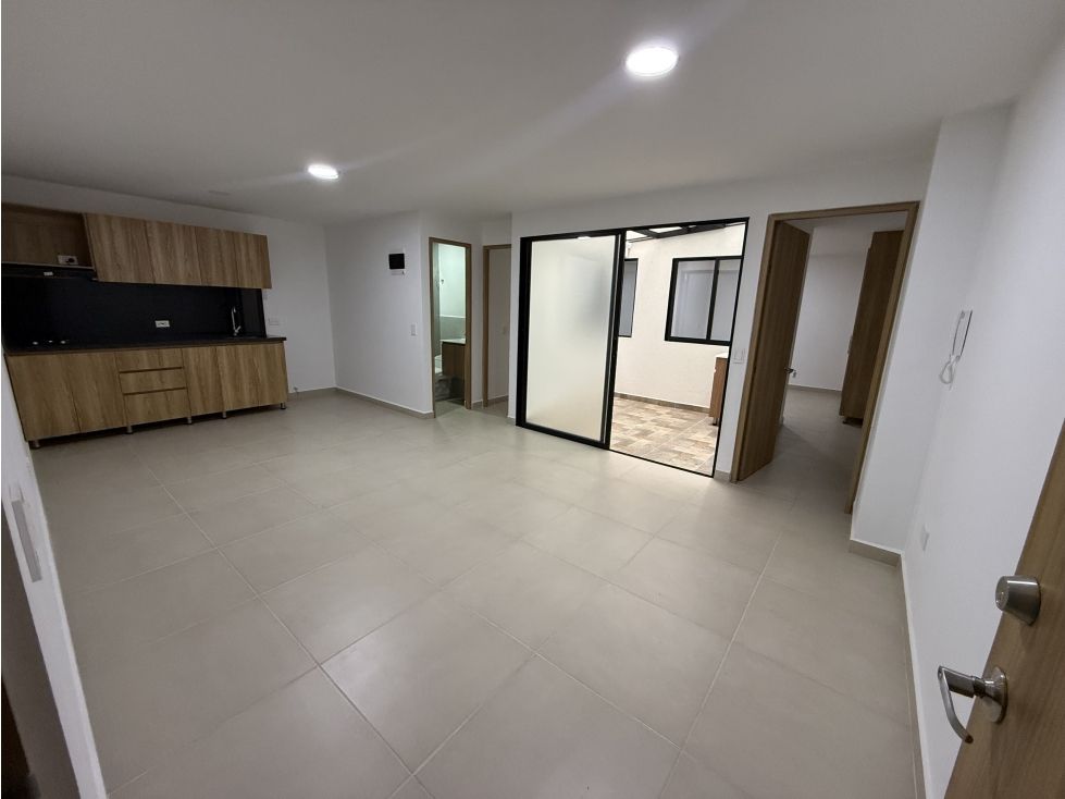 Apartamento en arriendo Antioquia Envigado Alcalá 68 m2 Habitaciones 2 Baños 2 Garajes 1 Precio $2600000