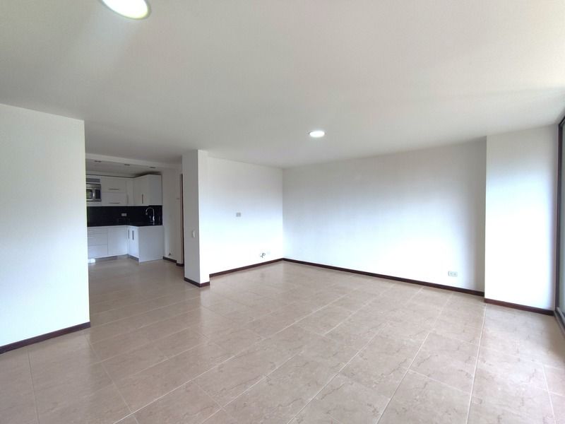 Apartamento en arriendo Antioquia Medellín Urbanizacion Villa Linda 113 m2 Habitaciones 4 Baños 3 Garajes 2 Precio $5500000