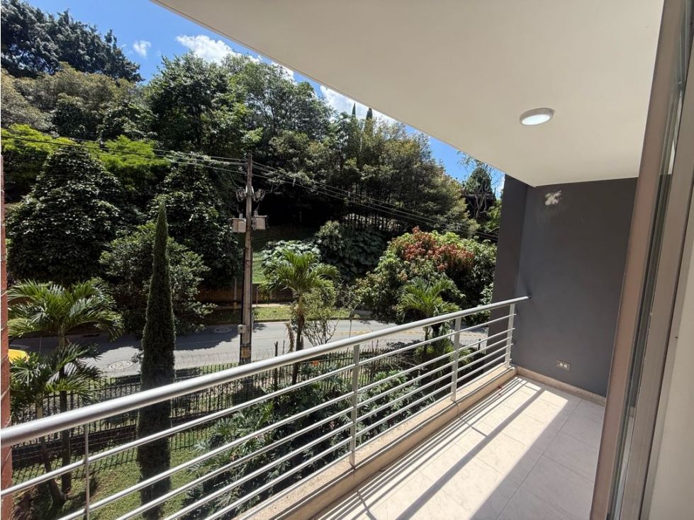 Apartamento en arriendo Antioquia Envigado Uribe Ángel 85 m2 Habitaciones 2 Baños 2 Garajes 1 Precio $3400000