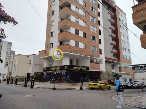 Apartamento en arriendo Santander Bucaramanga Granada 68 m2 Habitaciones 3 Baños 2 Garajes 1 Precio $2086000