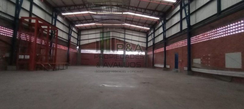 Bodega en arriendo o venta Antioquia La Estrella La Estrella 6493 m2 Habitaciones 0 Baños 10 Garajes 0 Precio venta $29000000000 Precio arriendo $180000000