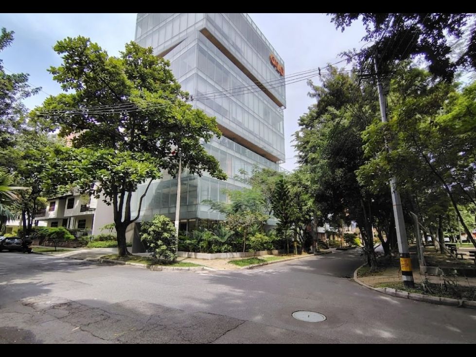 Oficina en arriendo Antioquia Medellín El Velodromo 270 m2 Habitaciones 0 Baños 2 Garajes 0 Precio $31000000
