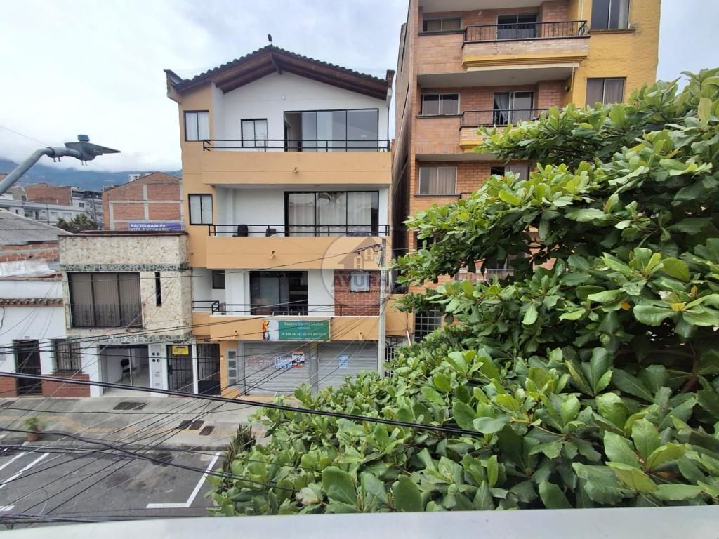Casa en arriendo Antioquia Envigado San Marcos 100 m2 Habitaciones 3 Baños 1 Garajes 0 Precio $2800000