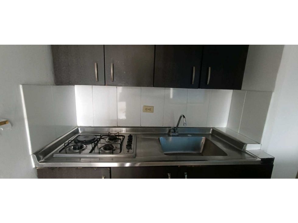 Apartaestudio en arriendo Antioquia Medellín Manrique Central No1 45 m2 Habitaciones 1 Baños 1 Garajes 0 Precio $1300000