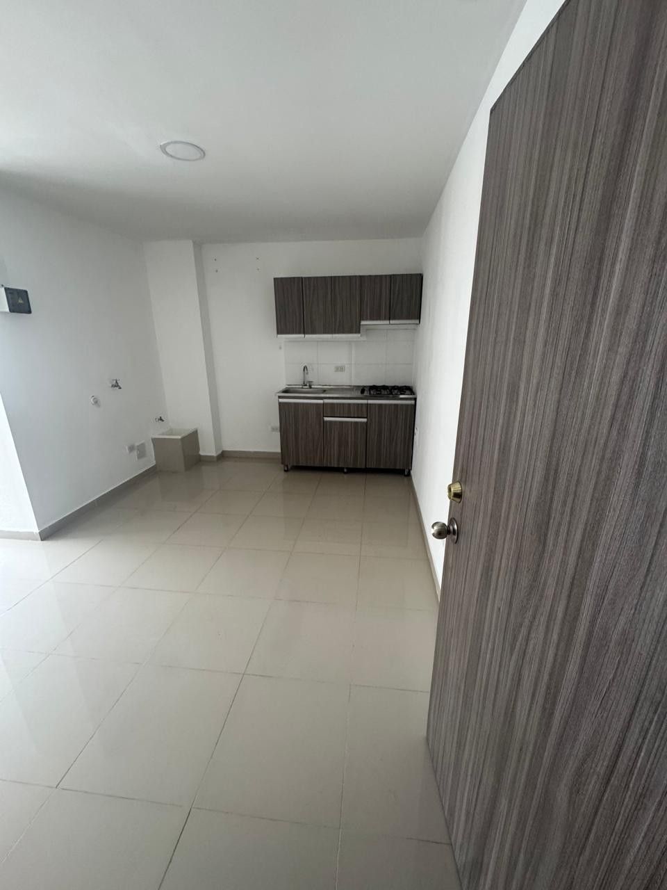 Apartaestudio en arriendo Valle Del Cauca Cali El Piloto 60 m2 Habitaciones 1 Baños 1 Garajes 0 Precio $1000000