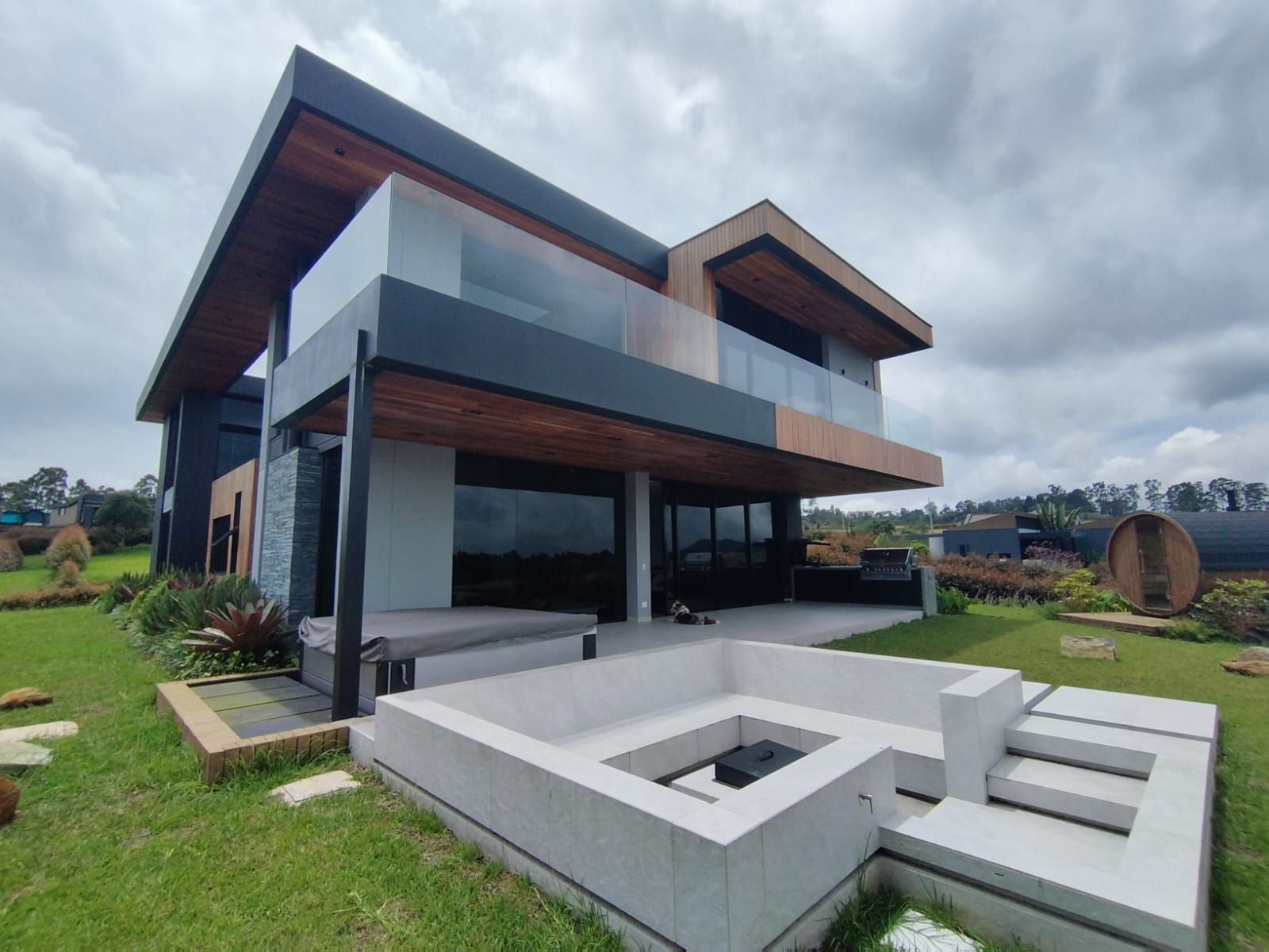 Casa Campestre en arriendo Antioquia Envigado Envigado 460 m2 Habitaciones 4 Baños 4 Garajes 4 Precio $30000000