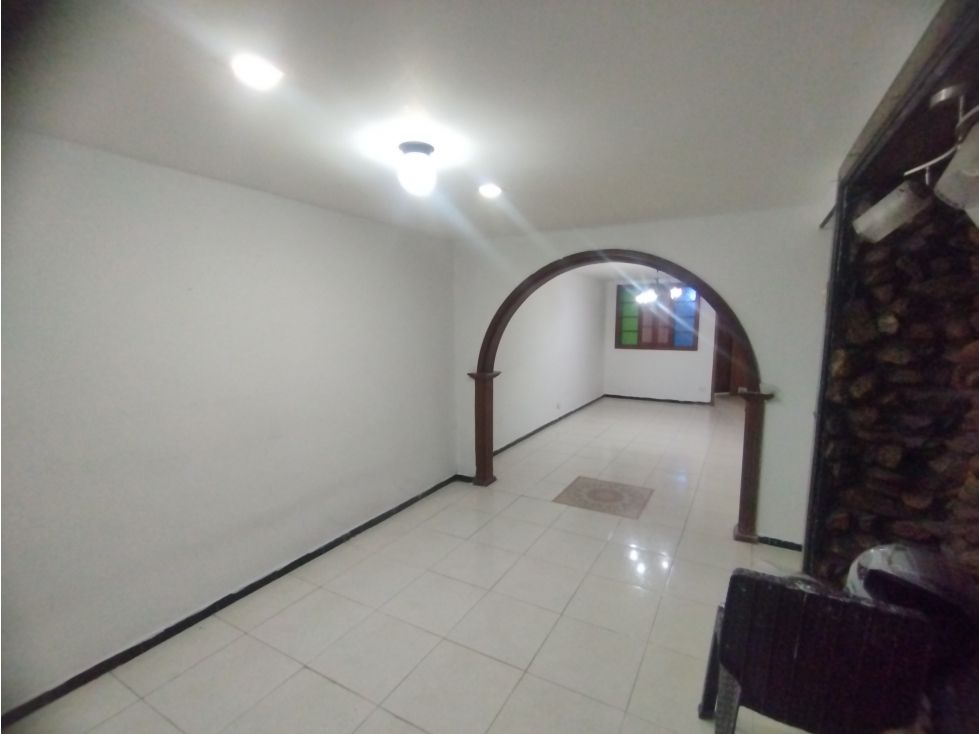 Casa en venta Caldas Manizales Baja Suiza 300 m2 Habitaciones 4 Baños 2 Garajes 1 Precio $450000000