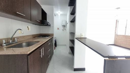 Apartamento en arriendo Antioquia Medellín Asomadera No1 68 m2 Habitaciones 2 Baños 2 Garajes 1 Precio $2800000