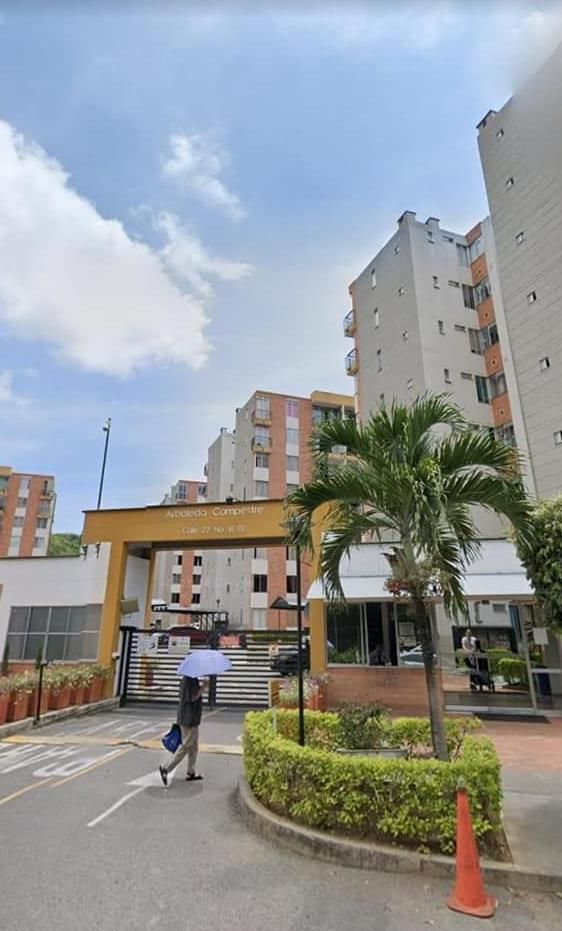 Apartamento en arriendo Santander Girón Cr Arboleda Campestre 62 m2 Habitaciones 3 Baños 2 Garajes 1 Precio $1500000