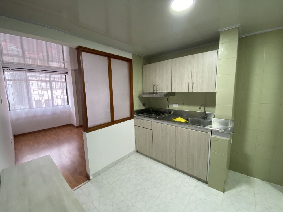 Apartaestudio en arriendo Caldas Manizales Los Rosales 40 m2 Habitaciones 1 Baños 1 Garajes 0 Precio $950000