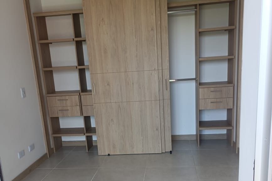 Apartamento en arriendo Antioquia Rionegro El Faro 65 m2 Habitaciones 2 Baños 2 Garajes 1 Precio $2400000