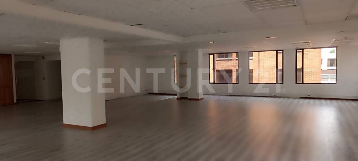 Oficina en arriendo Cundinamarca Bogotá El Tintal 445 m2 Habitaciones 0 Baños 4 Garajes 6 Precio $24000000
