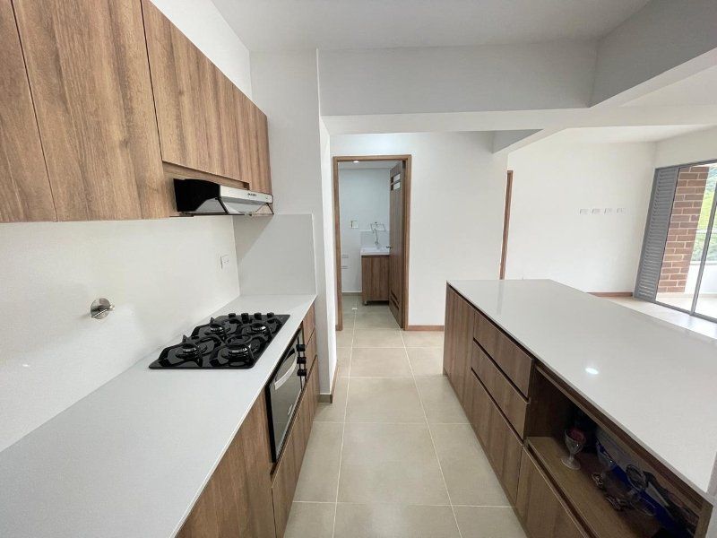 Apartamento en arriendo Antioquia Sabaneta Prados De Sabaneta 80 m2 Habitaciones 2 Baños 3 Garajes 0 Precio $3500000