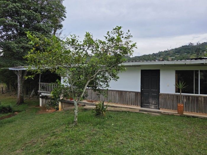 Casa en arriendo Valle Del Cauca Cali Cali 75 m2 Habitaciones 2 Baños 1 Garajes 1 Precio $1500000