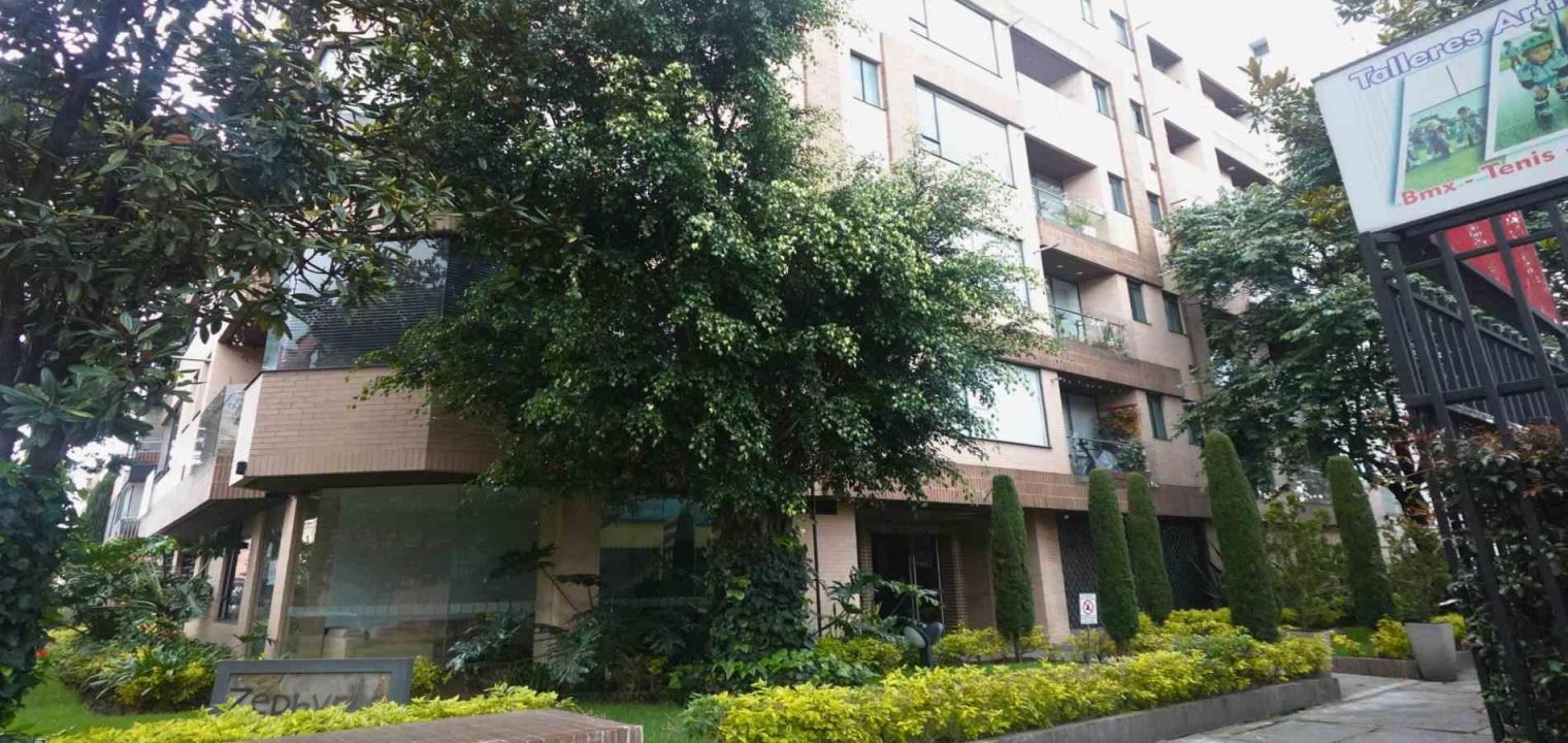 Apartaestudio en arriendo Cundinamarca Bogotá Santa Barbara Occidental 38 m2 Habitaciones 1 Baños 1 Garajes 1 Precio $2800000