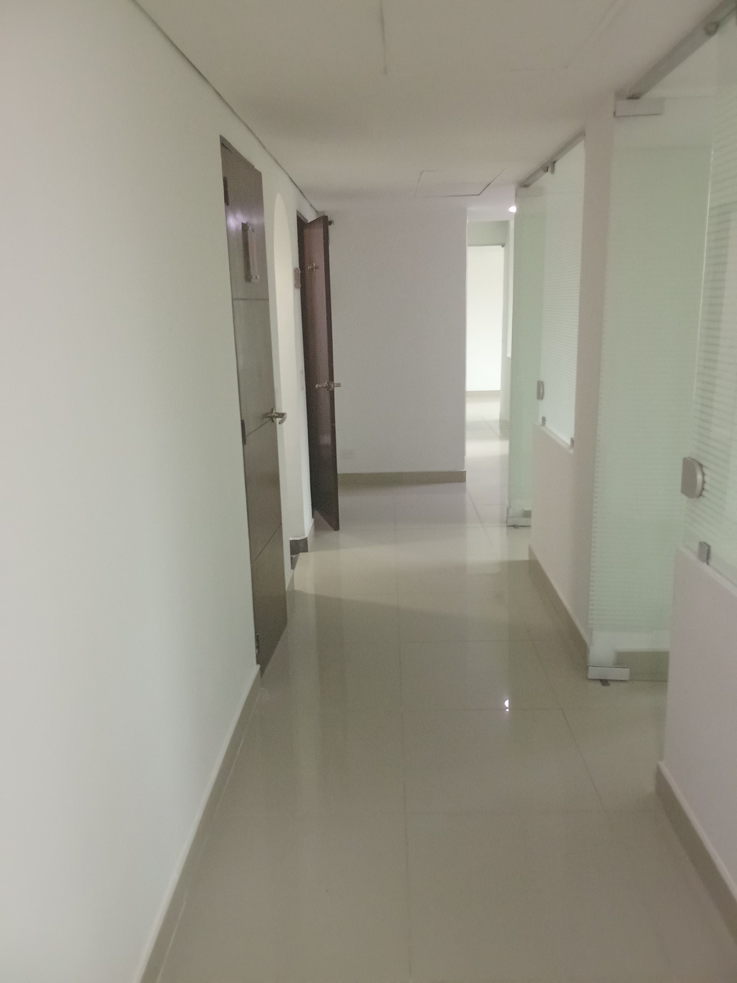 Oficina en arriendo Antioquia Medellín Santa Maria De Los Angeles 78 m2 Habitaciones 0 Baños 2 Garajes 0 Precio $6800000