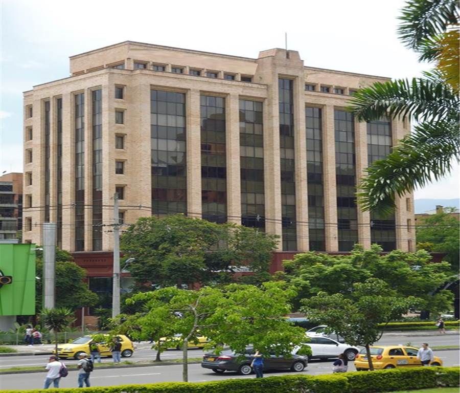 Oficina en arriendo Antioquia Medellín Patio Bonito 27 m2 Habitaciones 0 Baños 1 Garajes 1 Precio $2550000