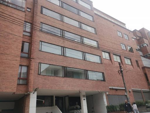 Oficina en arriendo Cundinamarca Bogotá Marly 20 m2 Habitaciones 0 Baños 1 Garajes 0 Precio $1400000
