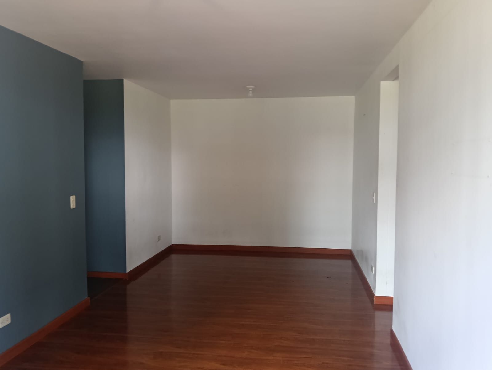 Apartamento en arriendo Cundinamarca Bogotá Club Los Lagartos 68 m2 Habitaciones 3 Baños 2 Garajes 1 Precio $2945000