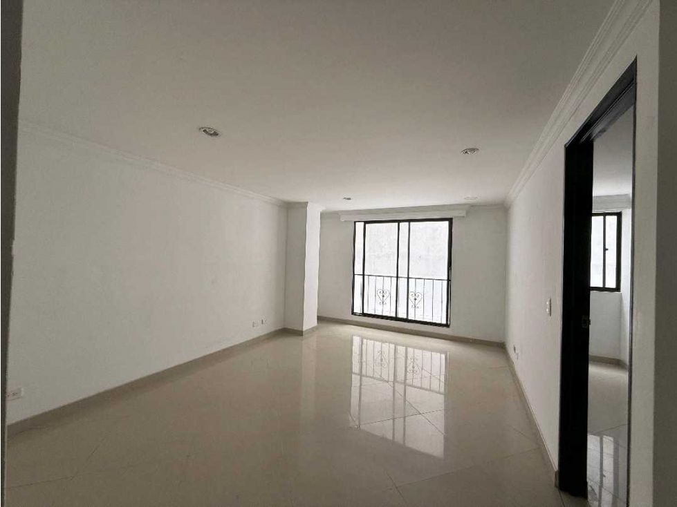 Apartamento en arriendo Antioquia Medellín La Floresta 85 m2 Habitaciones 3 Baños 2 Garajes 1 Precio $2200000