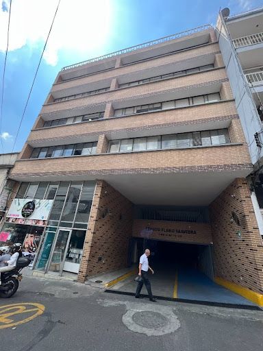 Oficina en venta Tolima Ibagué Centro 60 m2 Habitaciones 0 Baños 2 Garajes 2 Precio $410000000