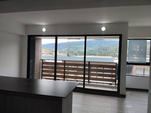 Apartamento en arriendo Antioquia El Retiro El Retiro 70 m2 Habitaciones 2 Baños 2 Garajes 1 Precio $2700000