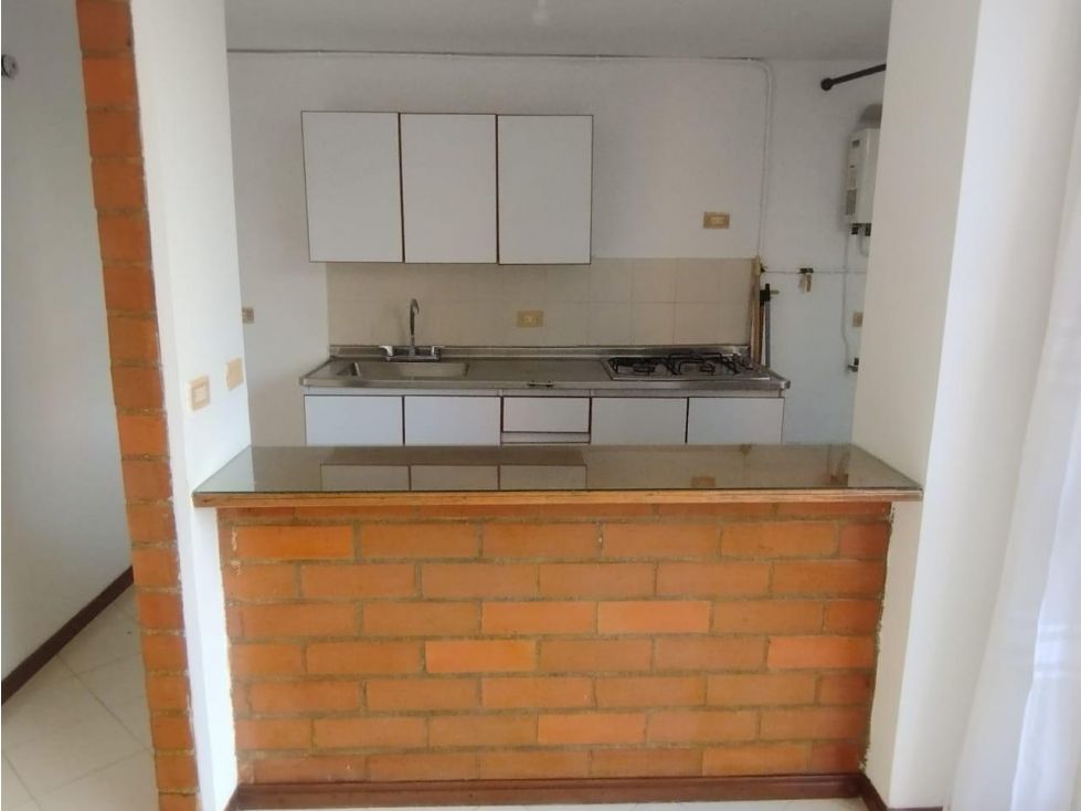 Apartaestudio en venta Antioquia Medellín Boston 40 m2 Habitaciones 1 Baños 1 Garajes 0 Precio $240000000