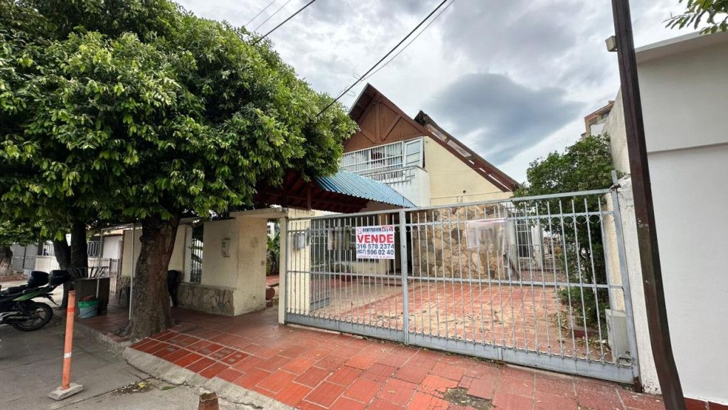 Casa en venta Norte De Santander Cúcuta Santo Domingo 351 m2 Habitaciones 7 Baños 4 Garajes 2 Precio $680000000