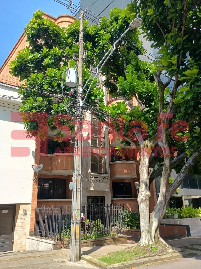 Apartamento en arriendo Antioquia Medellín Laureles 112 m2 Habitaciones 4 Baños 4 Garajes 1 Precio $3300000